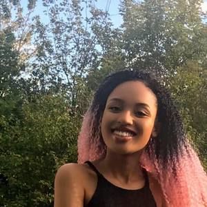 Meet your Posher, Bethany